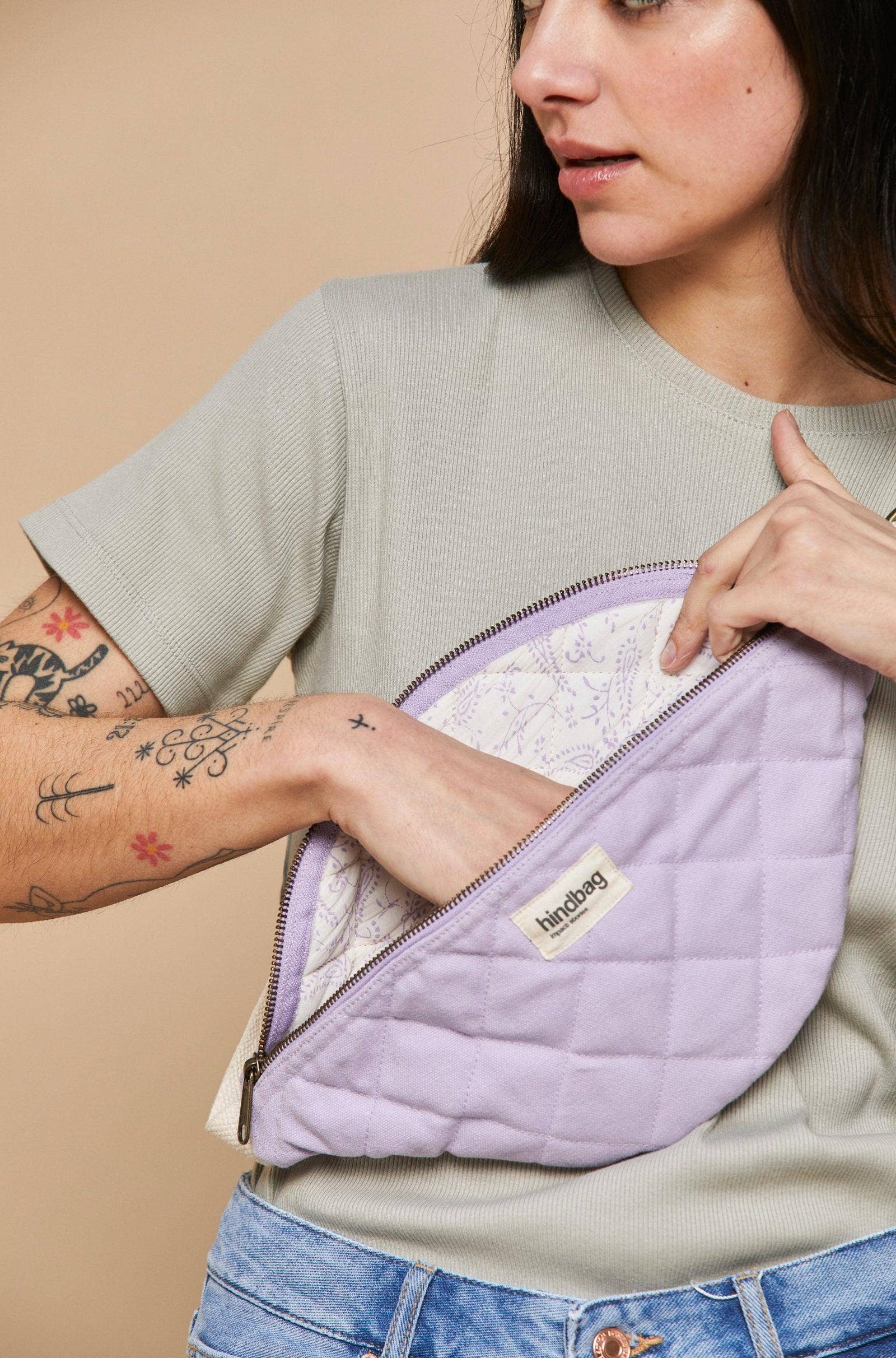 Hindbag Olivia gesteppte Gürteltasche in Flieder