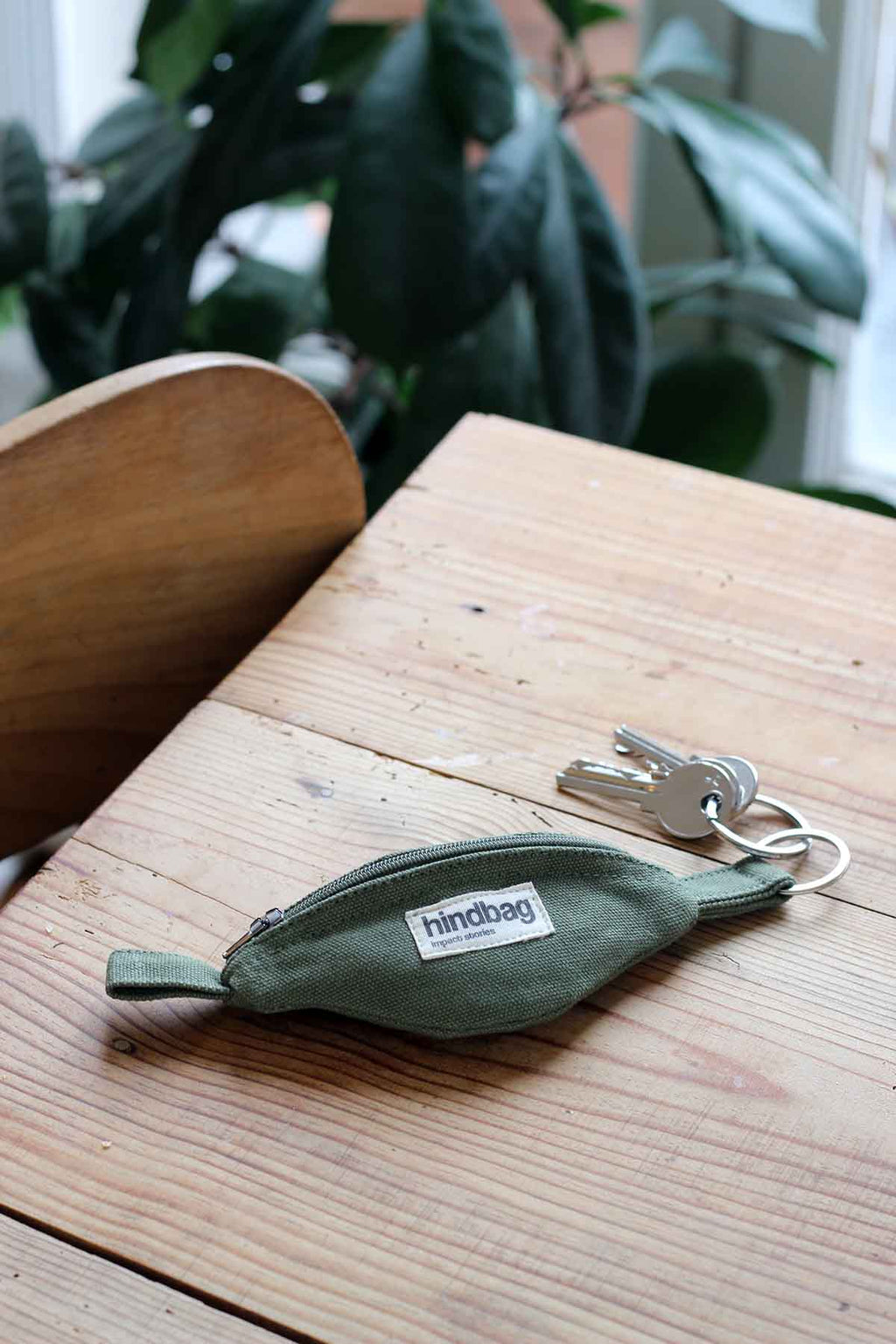 Hindbag Bananen-Schlüsselanhänger Côme Olive