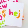 Neon Postkarte „hej“ aus Recyclingpapier