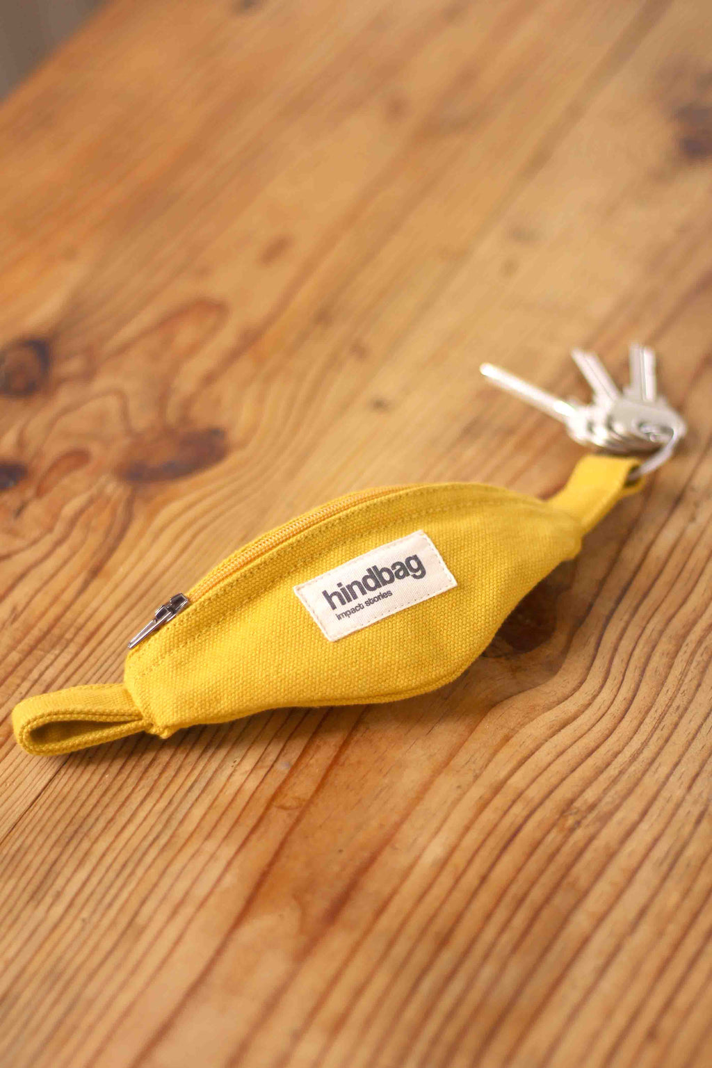 Hindbag Bananen-Schlüsselanhänger Côme Safran