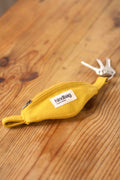 Hindbag Bananen-Schlüsselanhänger Côme Safran