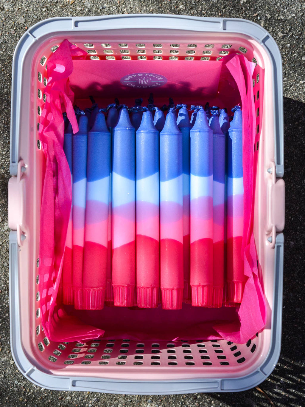 Nordtrice Tischkerzen, 20 cm, handdekoriert, Sommerfarben in Blau- und Pastelltönen