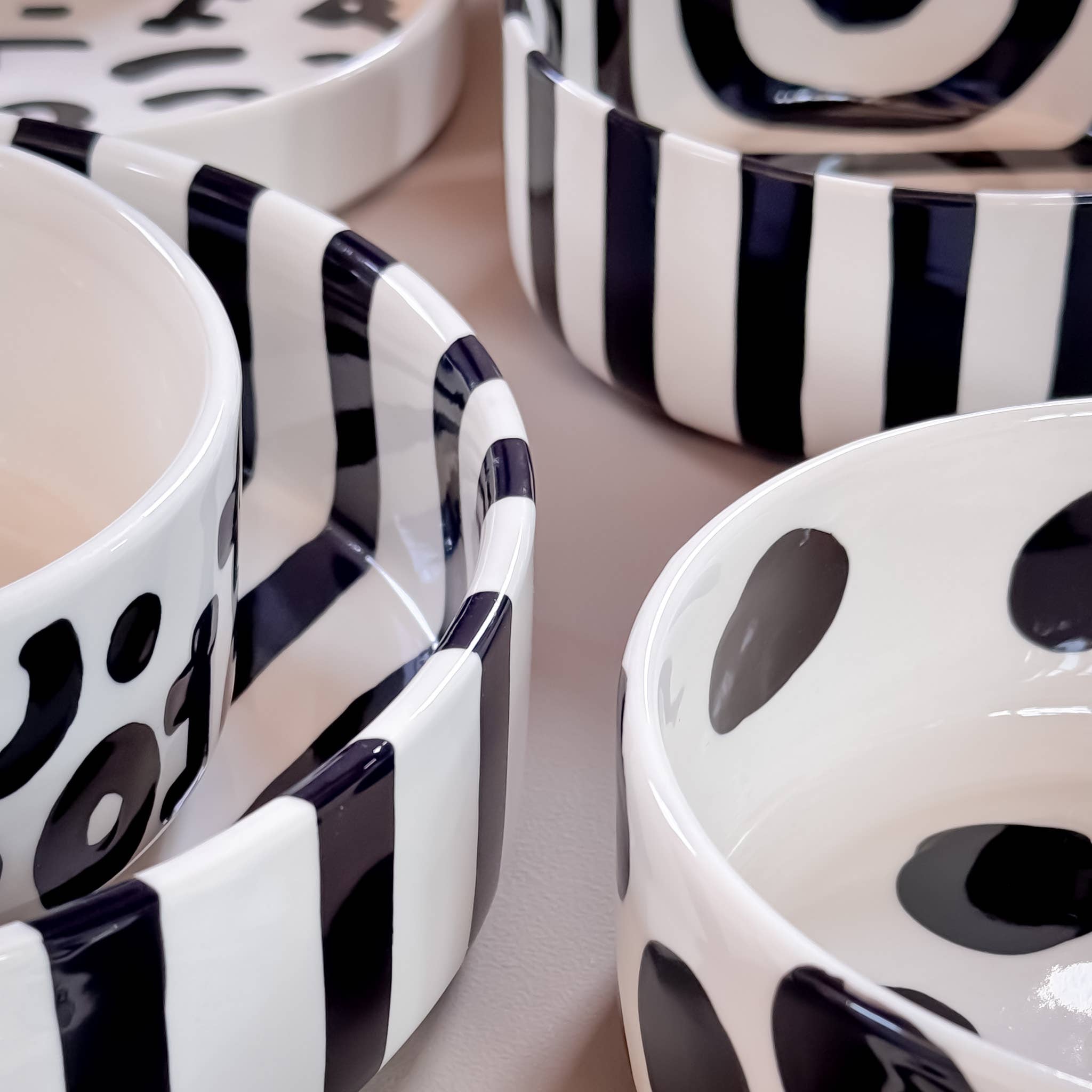 Magazin Minori Vase Stripes - vulcano black