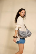 Hindbag Ecru Leopardentasche Rosa