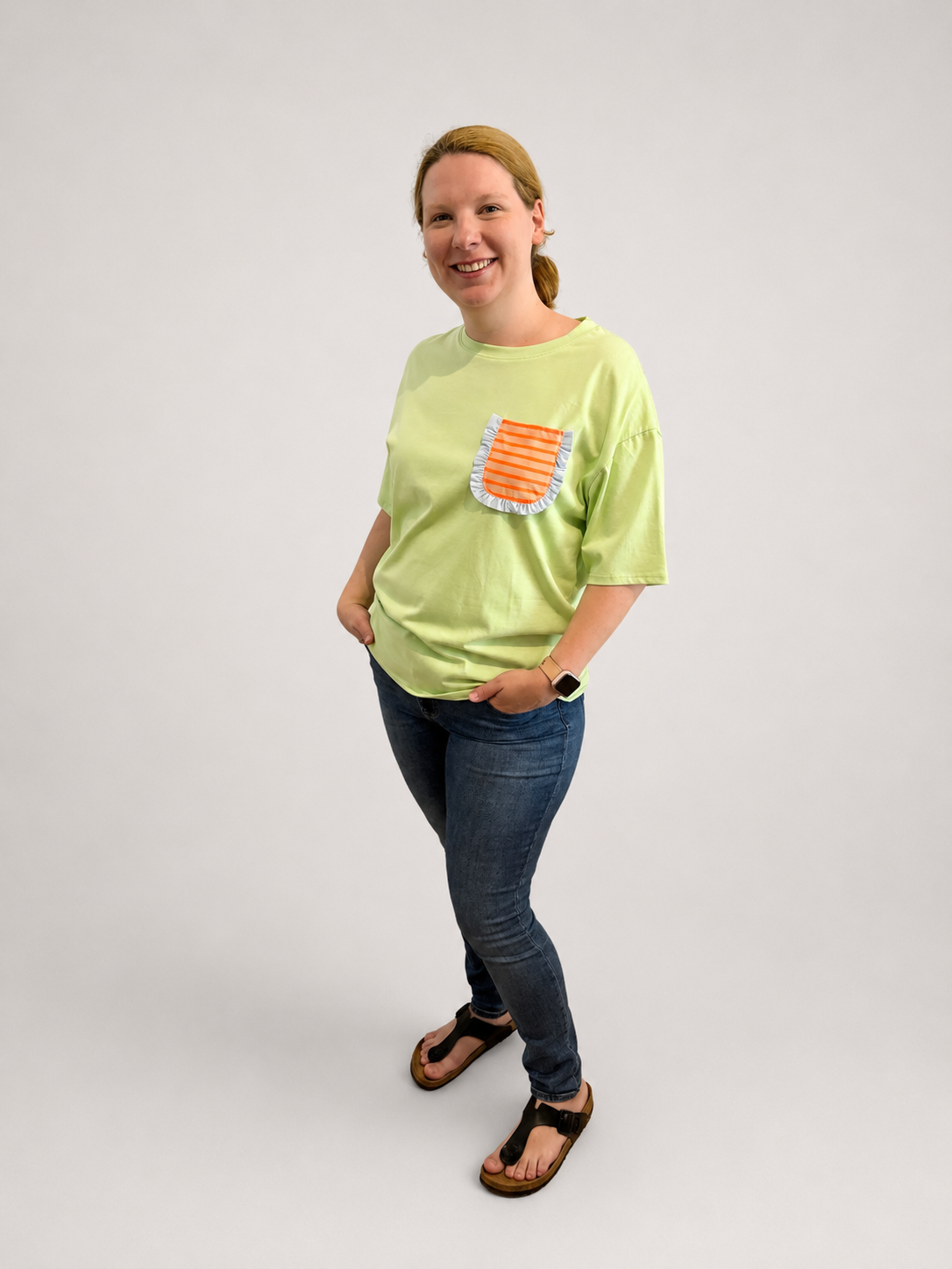 T-Shirt mit Streifen grün