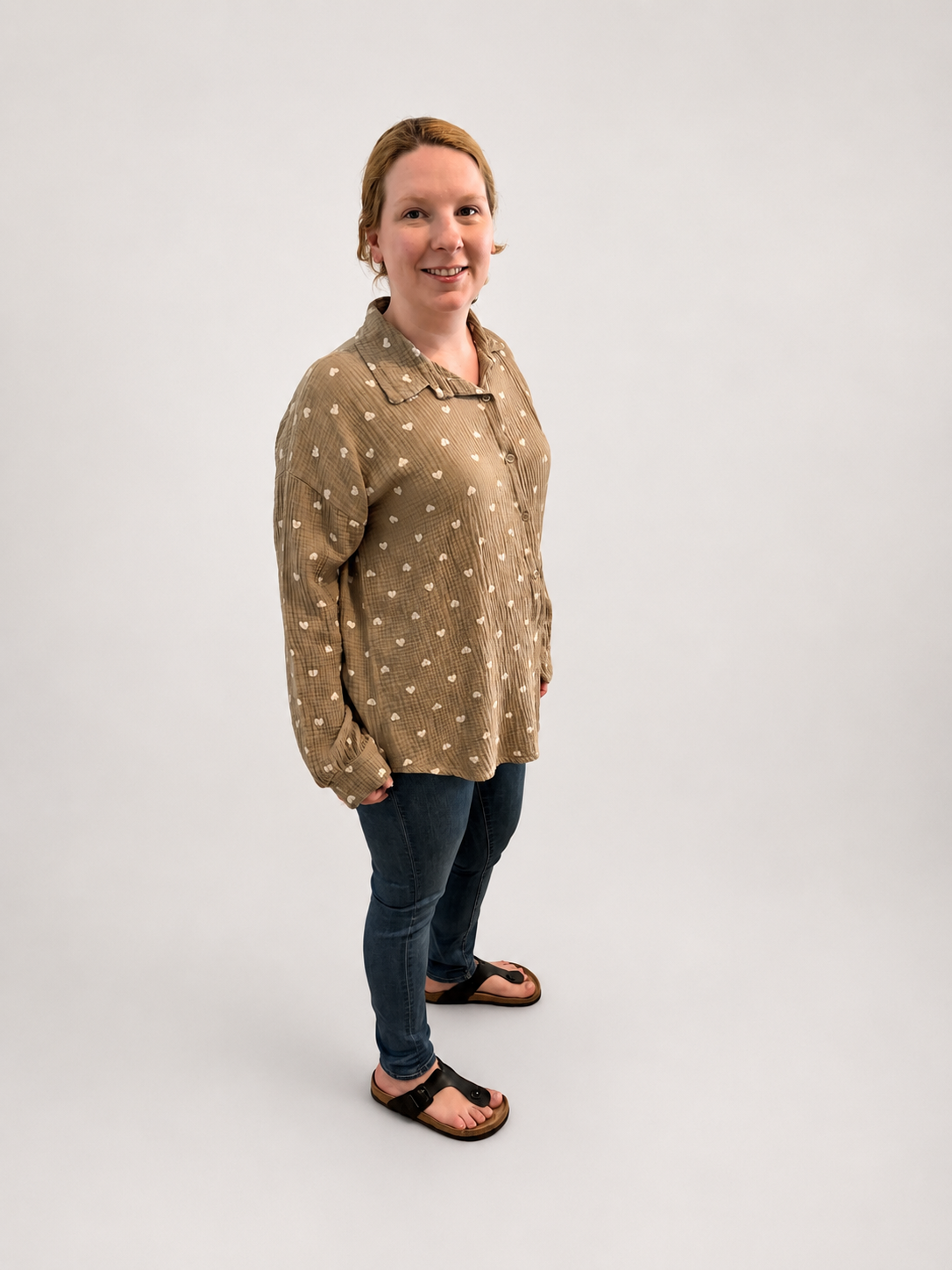 Bluse mit Herzchen braun