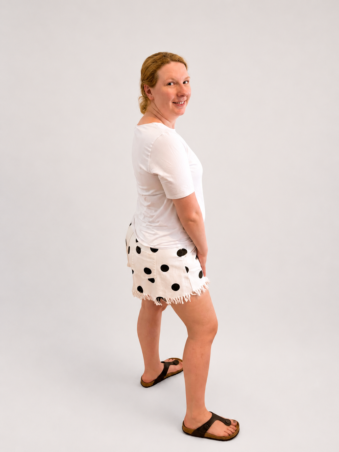 Shorts mit Punkten creme