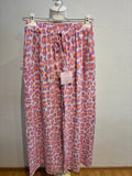 Musselin Hose Leo Flieder/orange