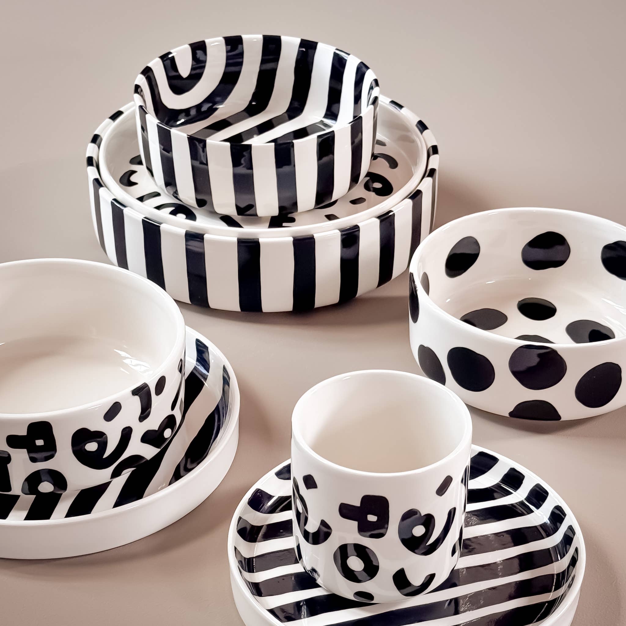 Magazin Minori Vase Stripes - vulcano black