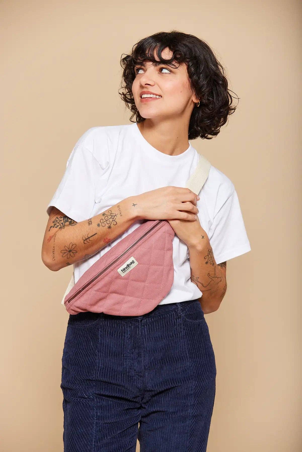 Hindbag Olivia gesteppte Bauchtasche in Blush