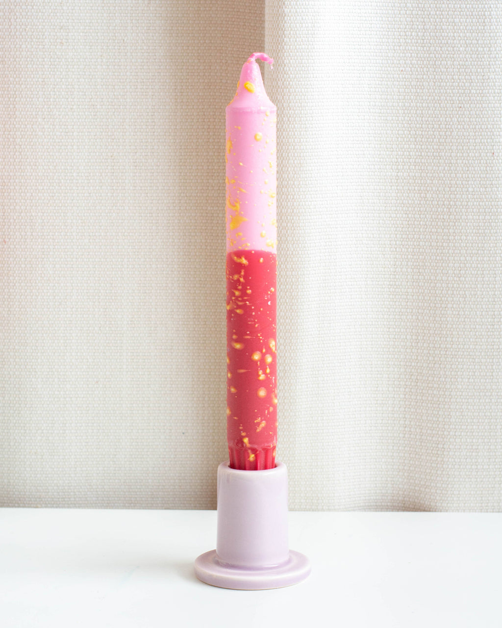 Tafelkerzen Sommerfarben – Pink, Rot und Gelb mit Konfetti